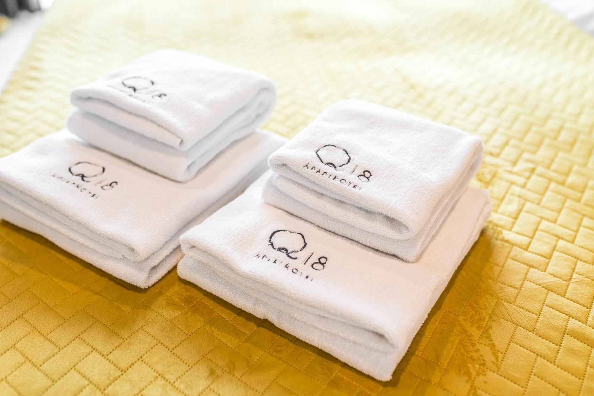 Q18 Aparthotel 比得哥什 外观 照片